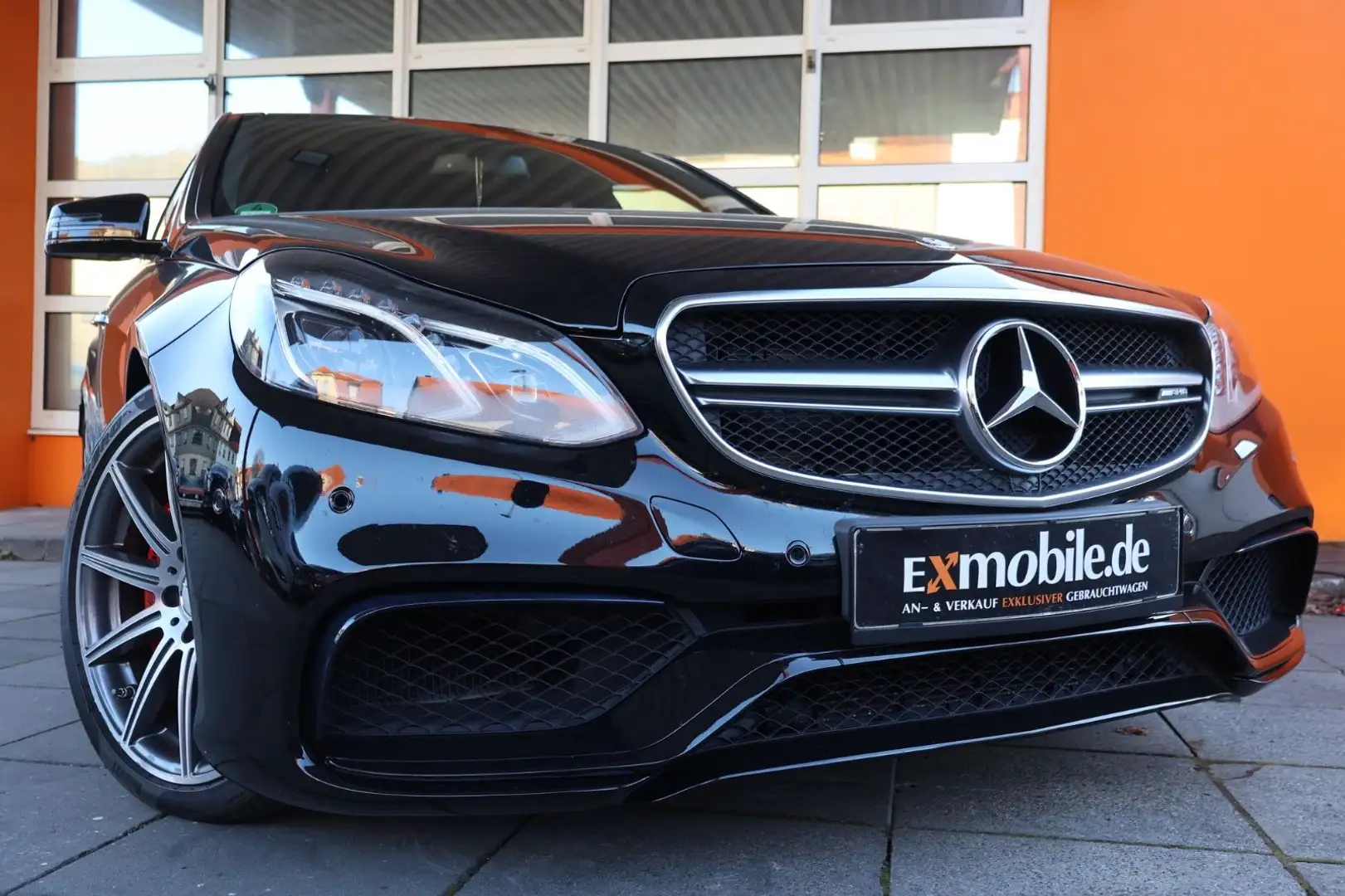 Mercedes-Benz E 63 AMG E63 S AMG* 2.HD* NUR 73TKM* SCHECKHEFT* U-FREI* Schwarz - 1