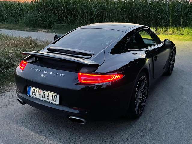 Porsche 991 911 Carrera Black Edition