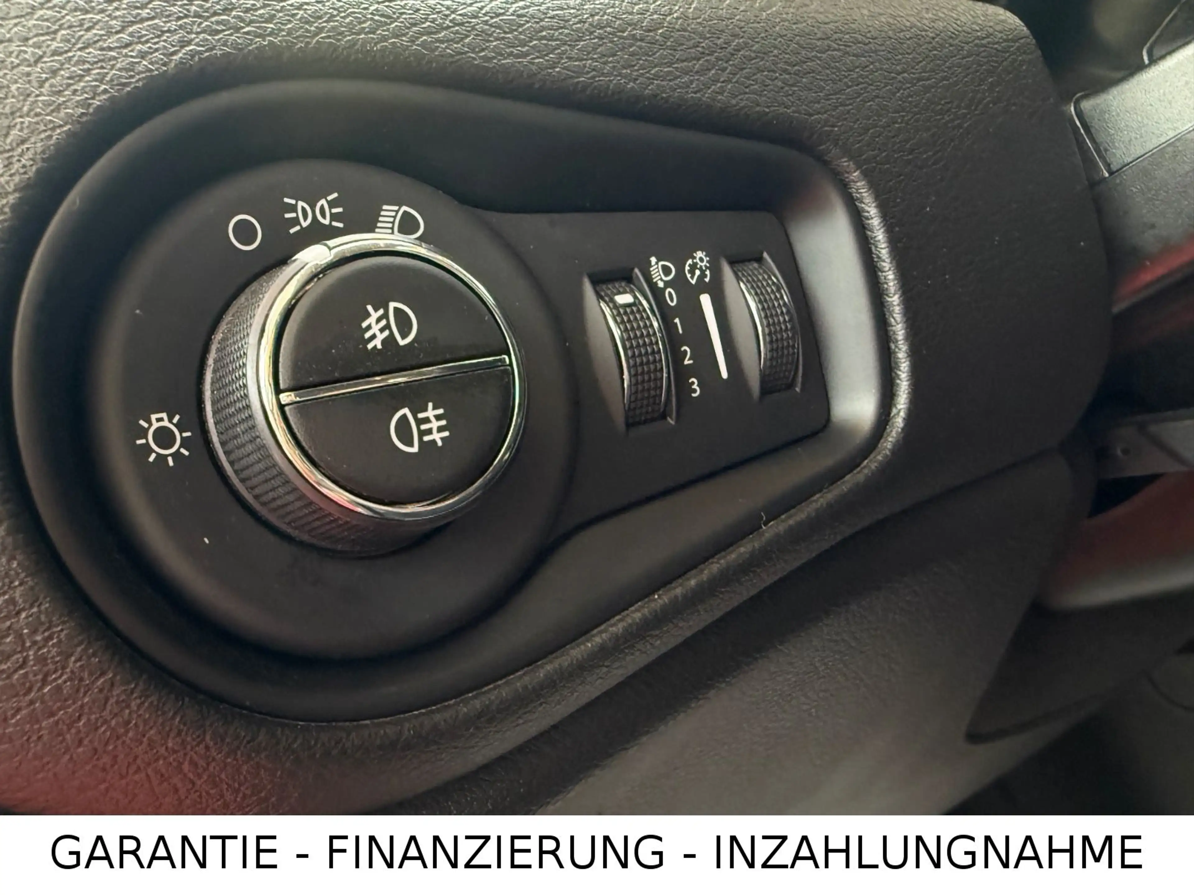 Jeep Renegade /1.Hand/Scheckheft/*WENIG KM* — photo 12