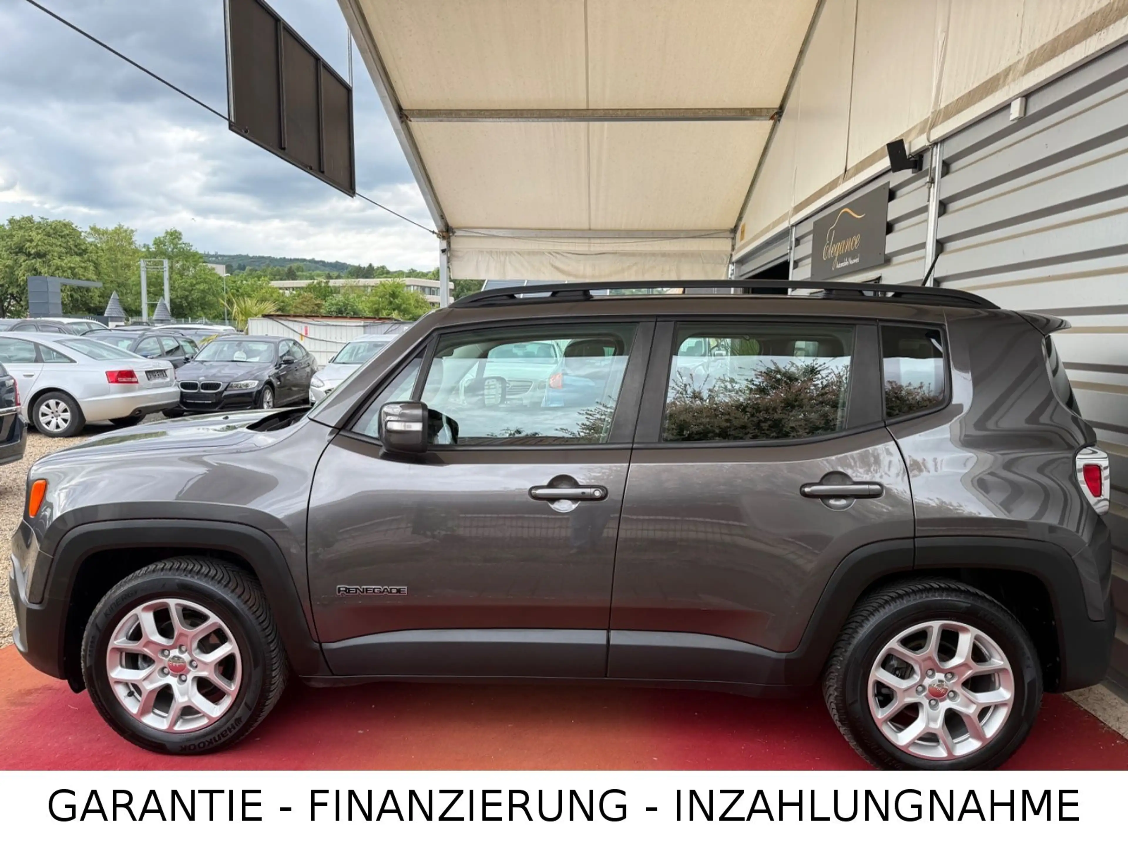 Jeep Renegade /1.Hand/Scheckheft/*WENIG KM* — photo 6