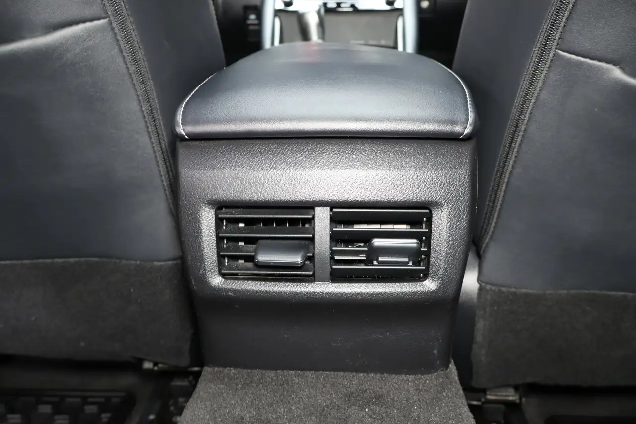 Lexus IS fotografie Lexus IS