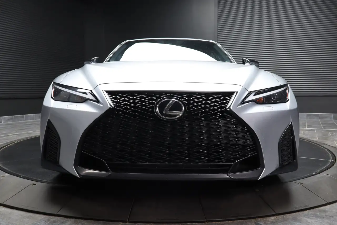 Lexus IS fotografie Lexus IS
