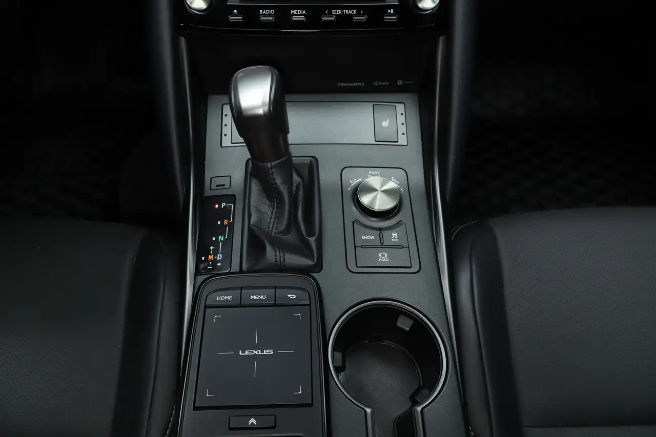Lexus IS fotografie Lexus IS