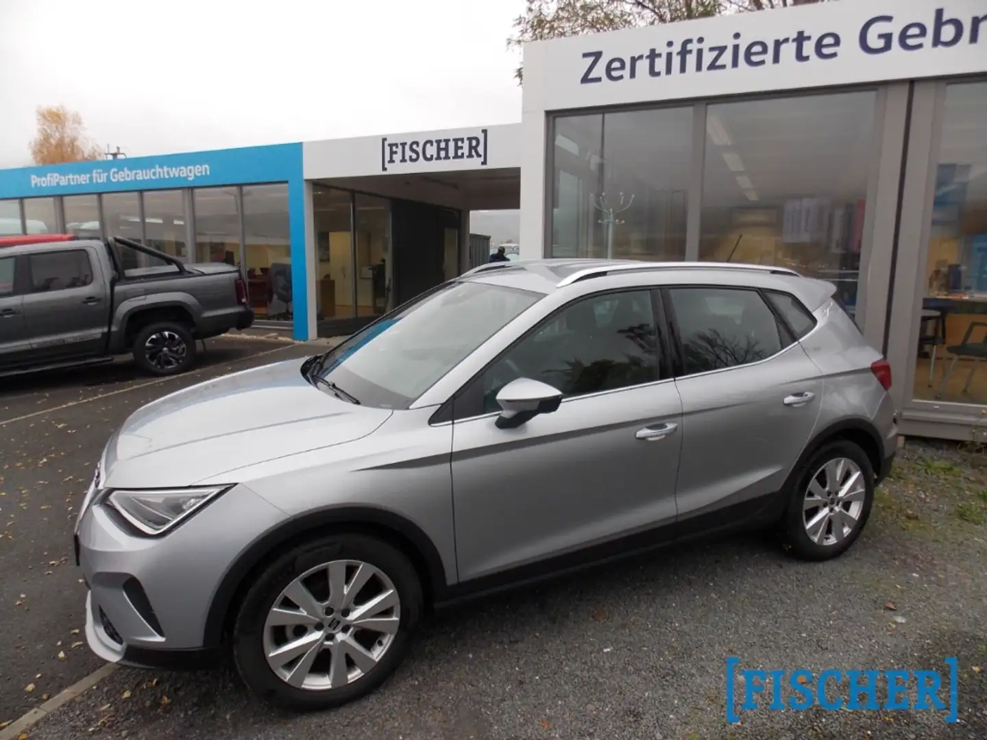 SEAT Arona 1.0TSI Xperience LED Navi SHZ PDC GRA Plateado - 2