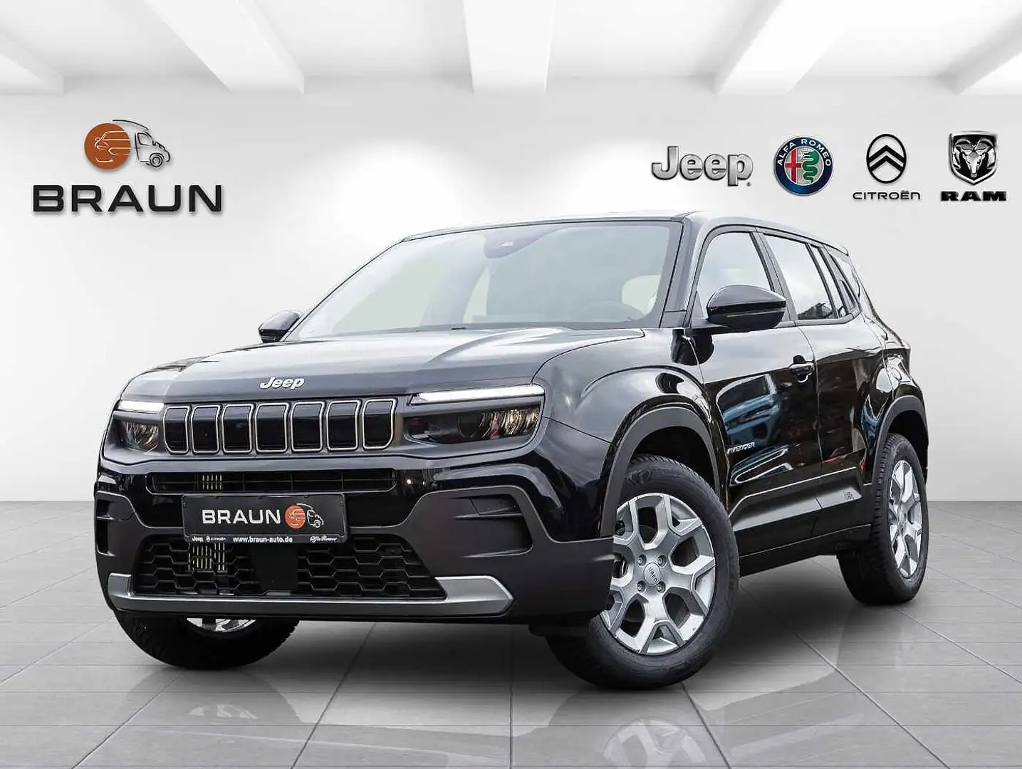 Jeep Avenger 1.2 Altitude Winter Paket crna - 1