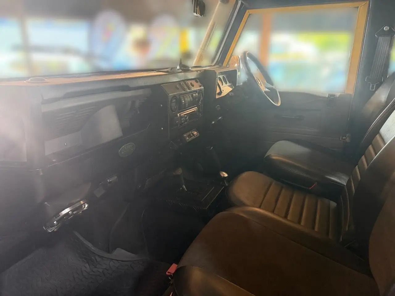 Land Rover Defender 90 V8 3,9 Liter, foto 10