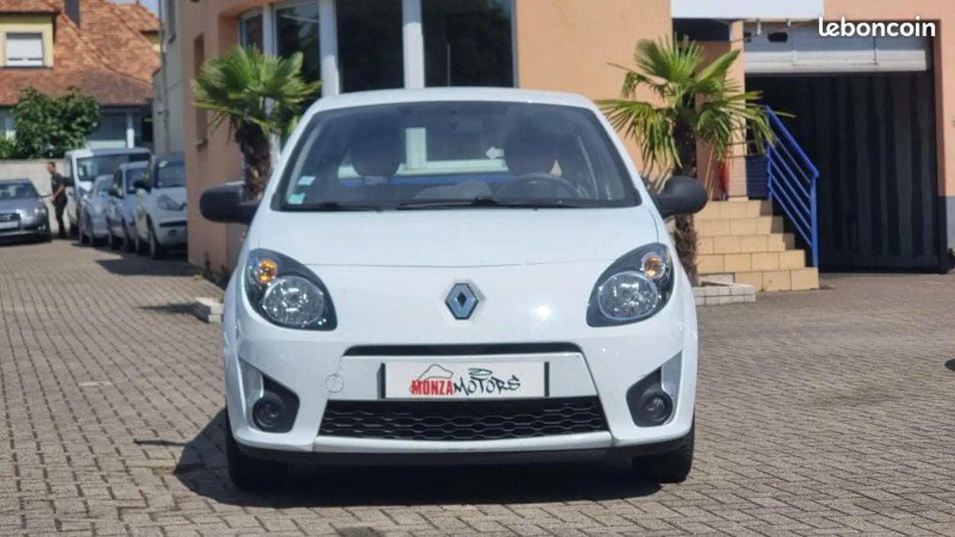 Renault Twingo II 1.2 LEV 16V 75CH AUTHENTIQUE Blanc - 1