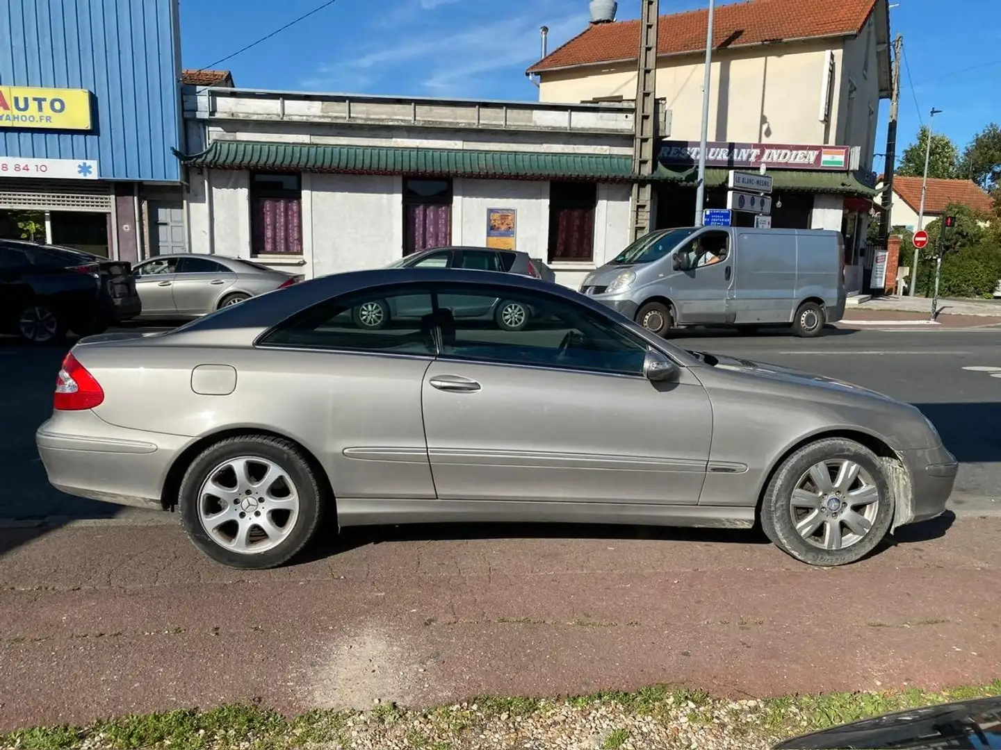 Mercedes-Benz CLK Coupé CLK 270 CDI - BVA  - BM 209 Elégance Gri - 2