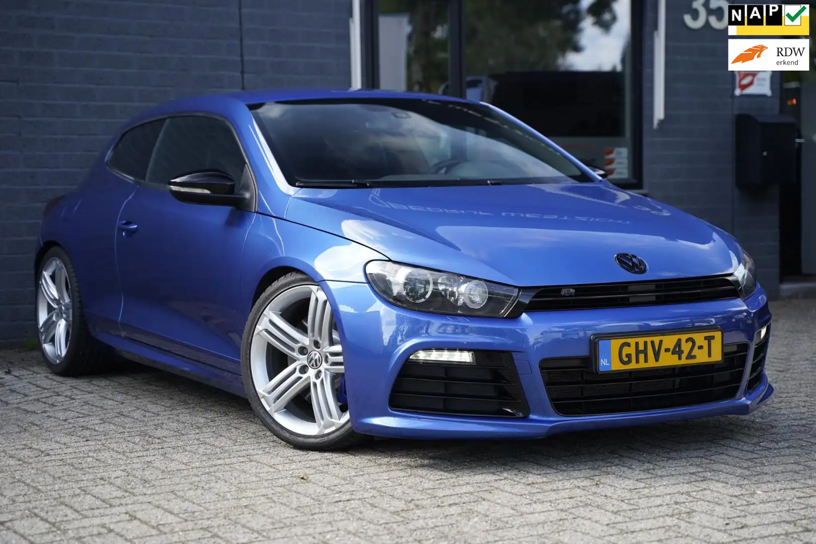 Volkswagen Scirocco 2.0 TSI R 265 PK, DSG, H&R, Leder, R20 Blauw - 1
