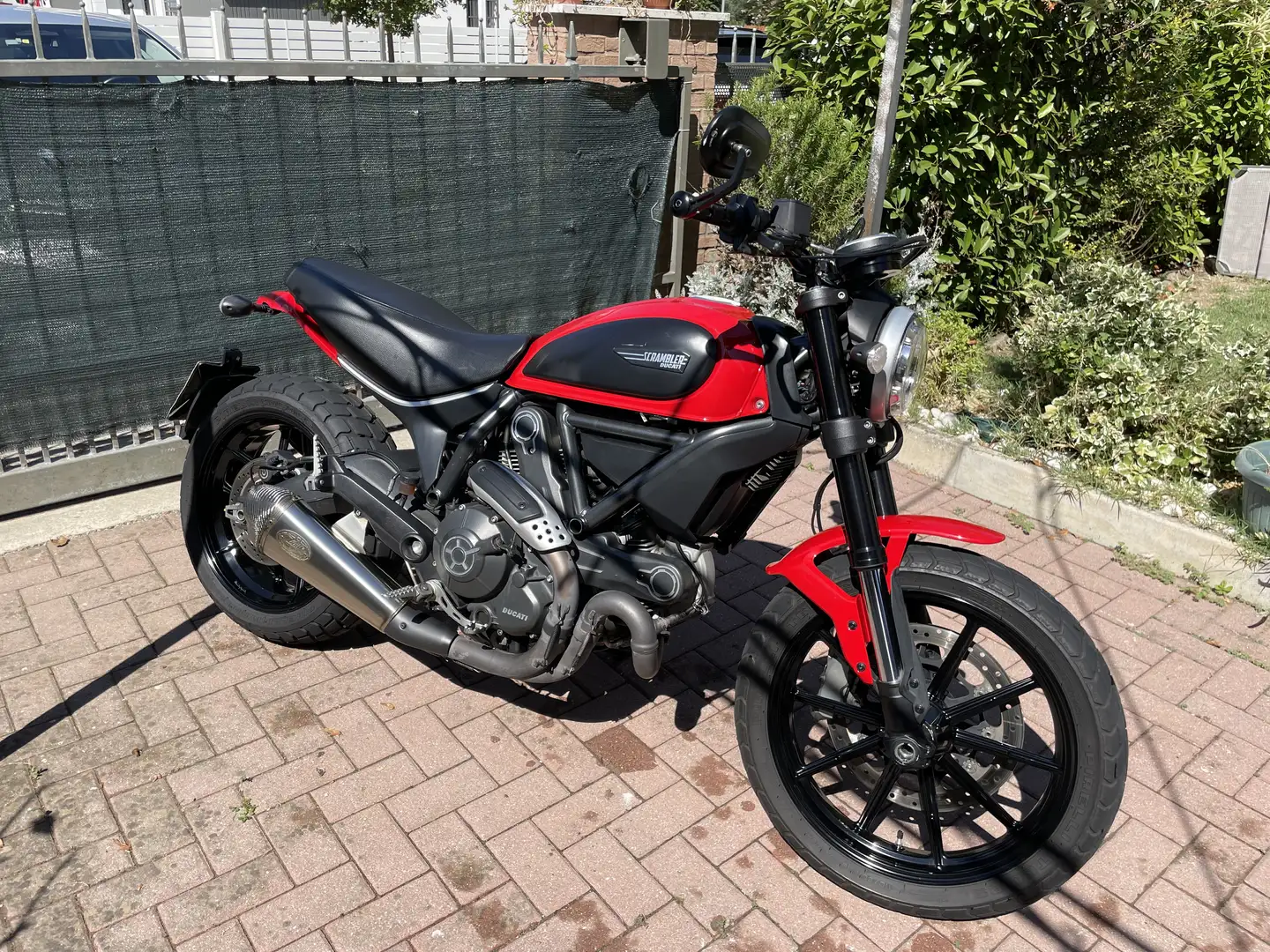 Ducati Scrambler scarico zard, specchietti bassi - 1