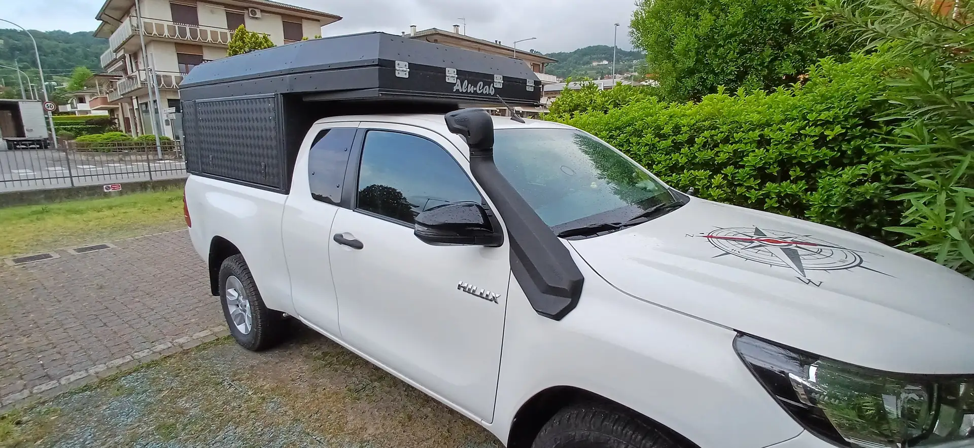Toyota Hilux Hilux 2.4 d-4d extra cab Comfort 4wd Bianco - 2