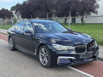 7-serie 730d High Executive M-Sport Lichte Schade