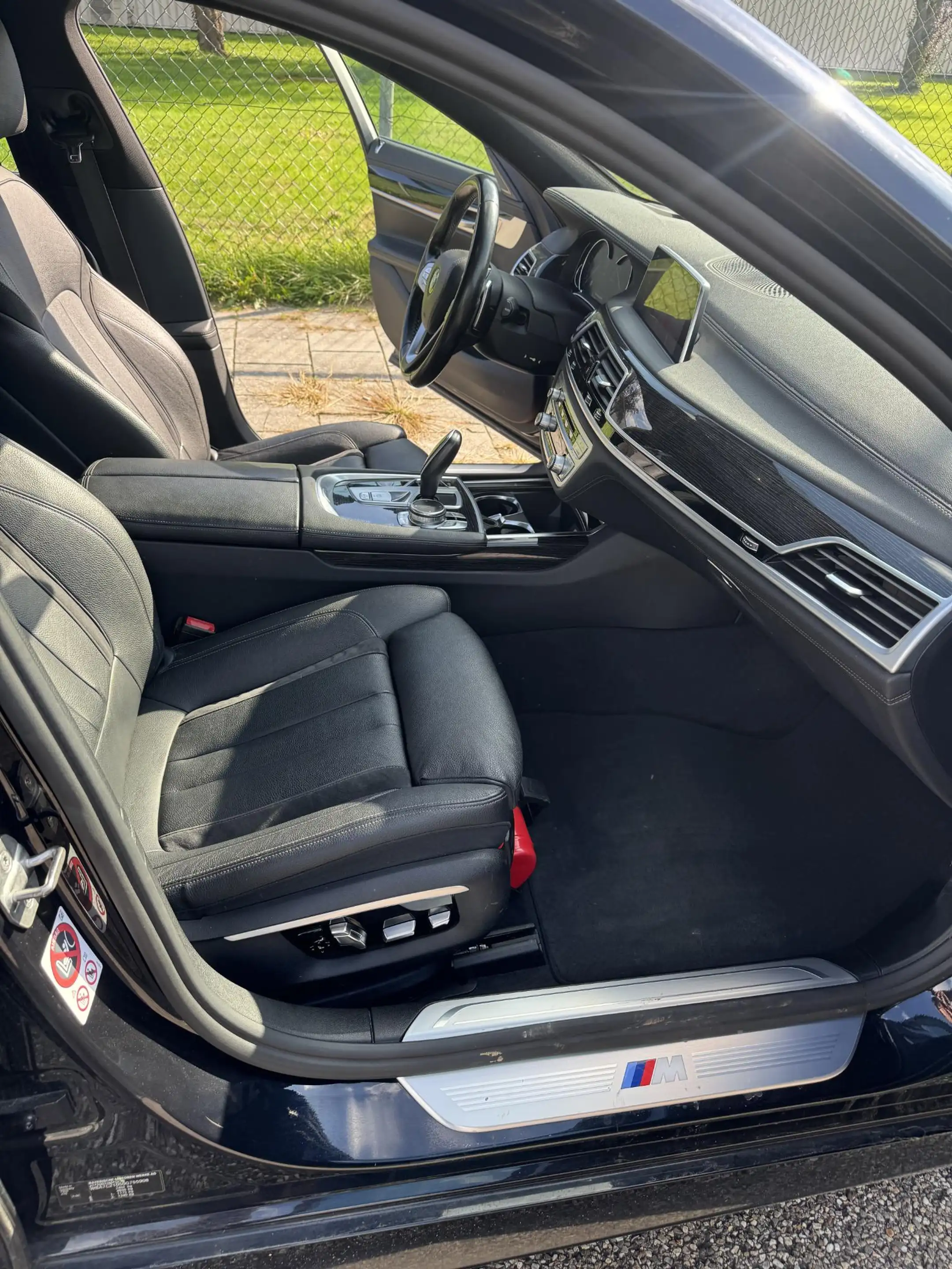 BMW 730 7-serie 730d High Executive M-Sport Lichte Schade — photo 22