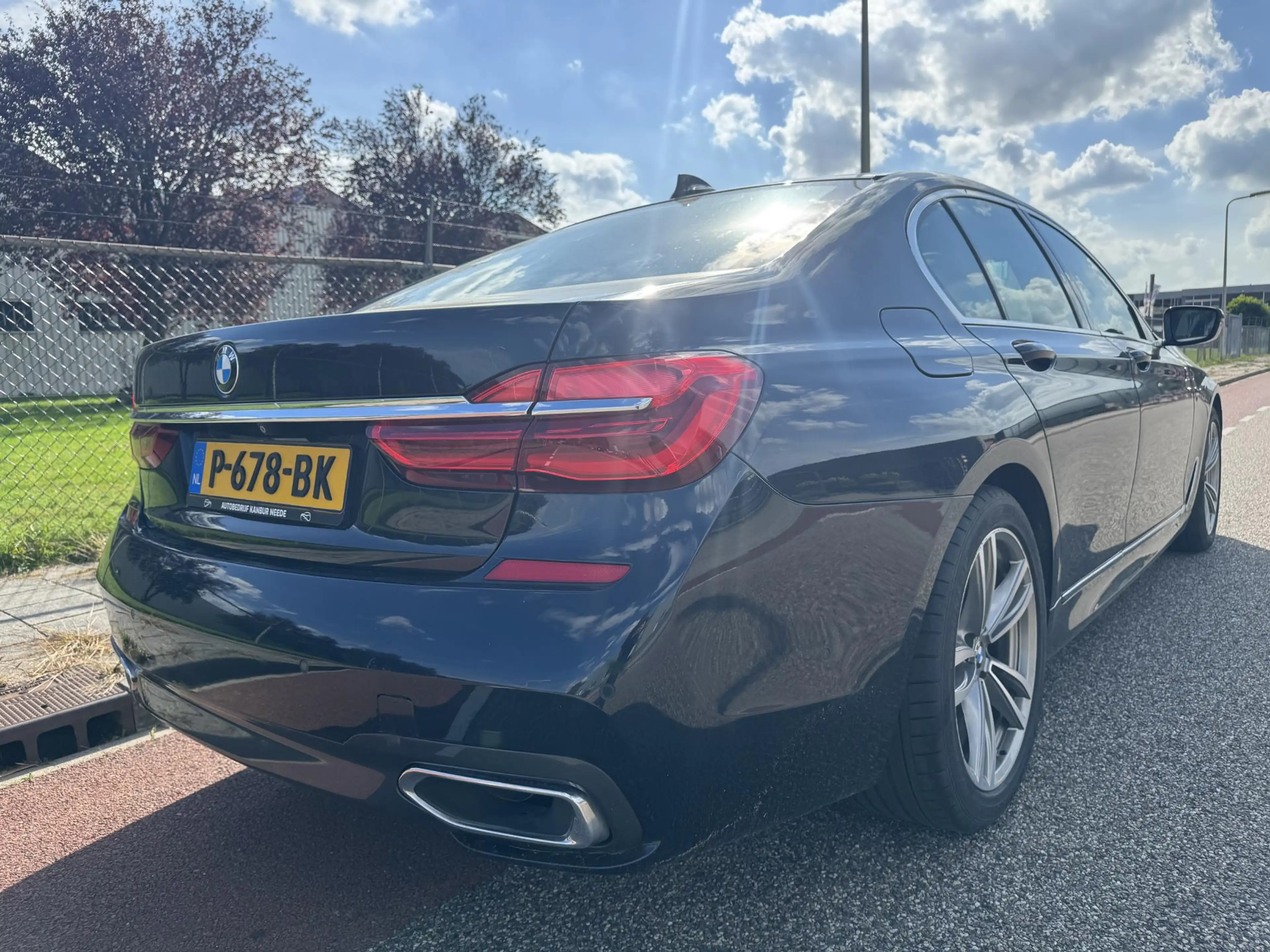 BMW 730 7-serie 730d High Executive M-Sport Lichte Schade — photo 9