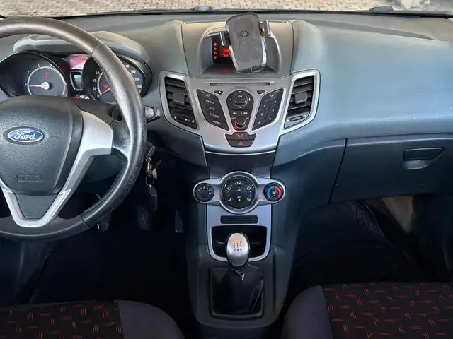 Ford Fiesta view 7
