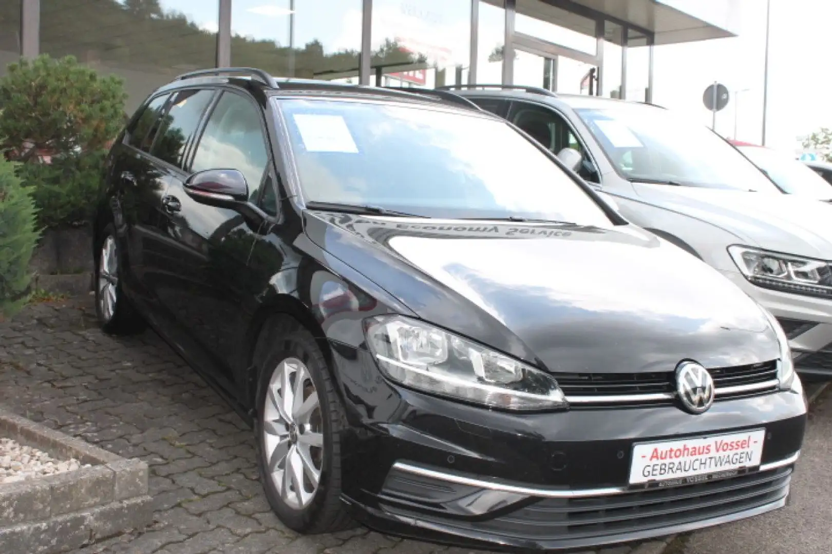 Volkswagen Golf Variant 1.0 TSI OPF Comfortline Navi Klima Noir - 1