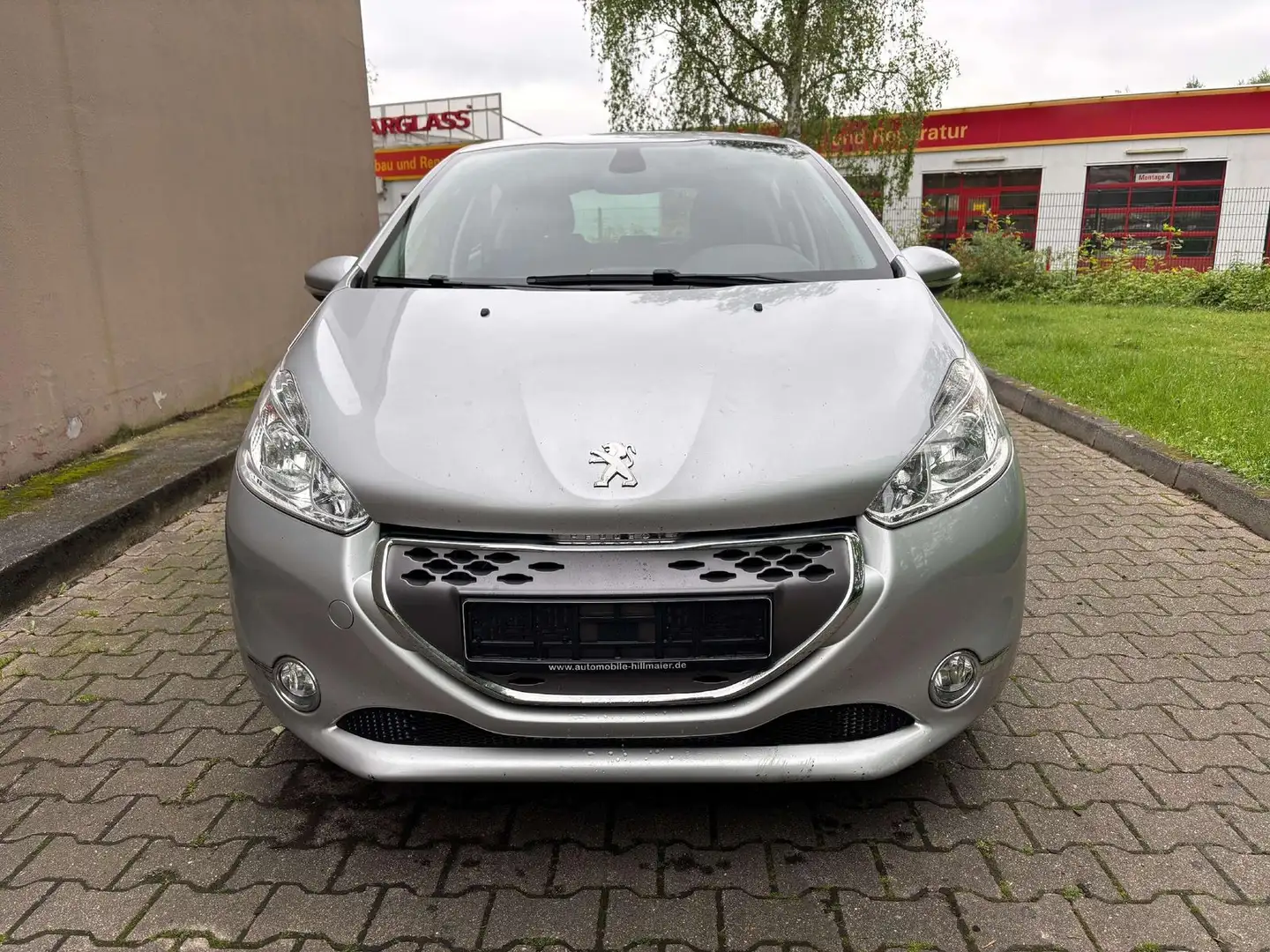 Peugeot 208 Active/3Jahre Garantie+TÜV+Inspektion neu in Grau - 2
