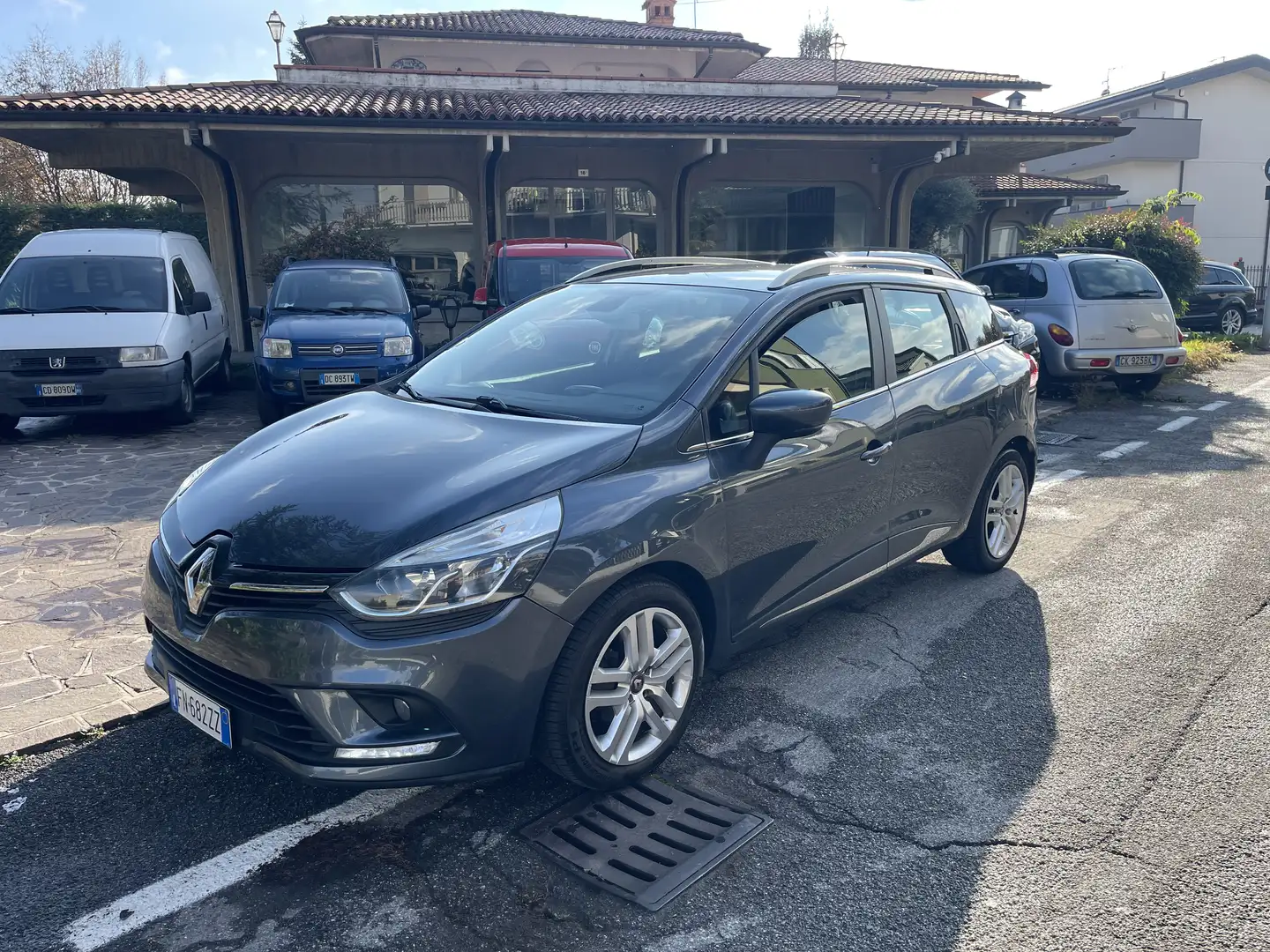 Renault Clio Clio IV 2017 Sporter Sporter 1.5 dci energy 90cv Grigio - 1