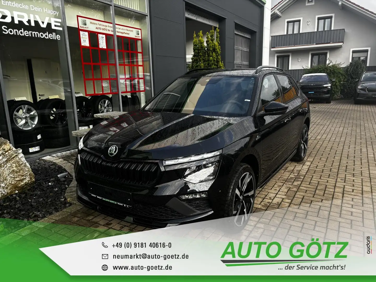 Skoda Kamiq Monte Carlo DSG Navi*Matrix*ACC*18"Alu*Panorama*Ka Schwarz - 1