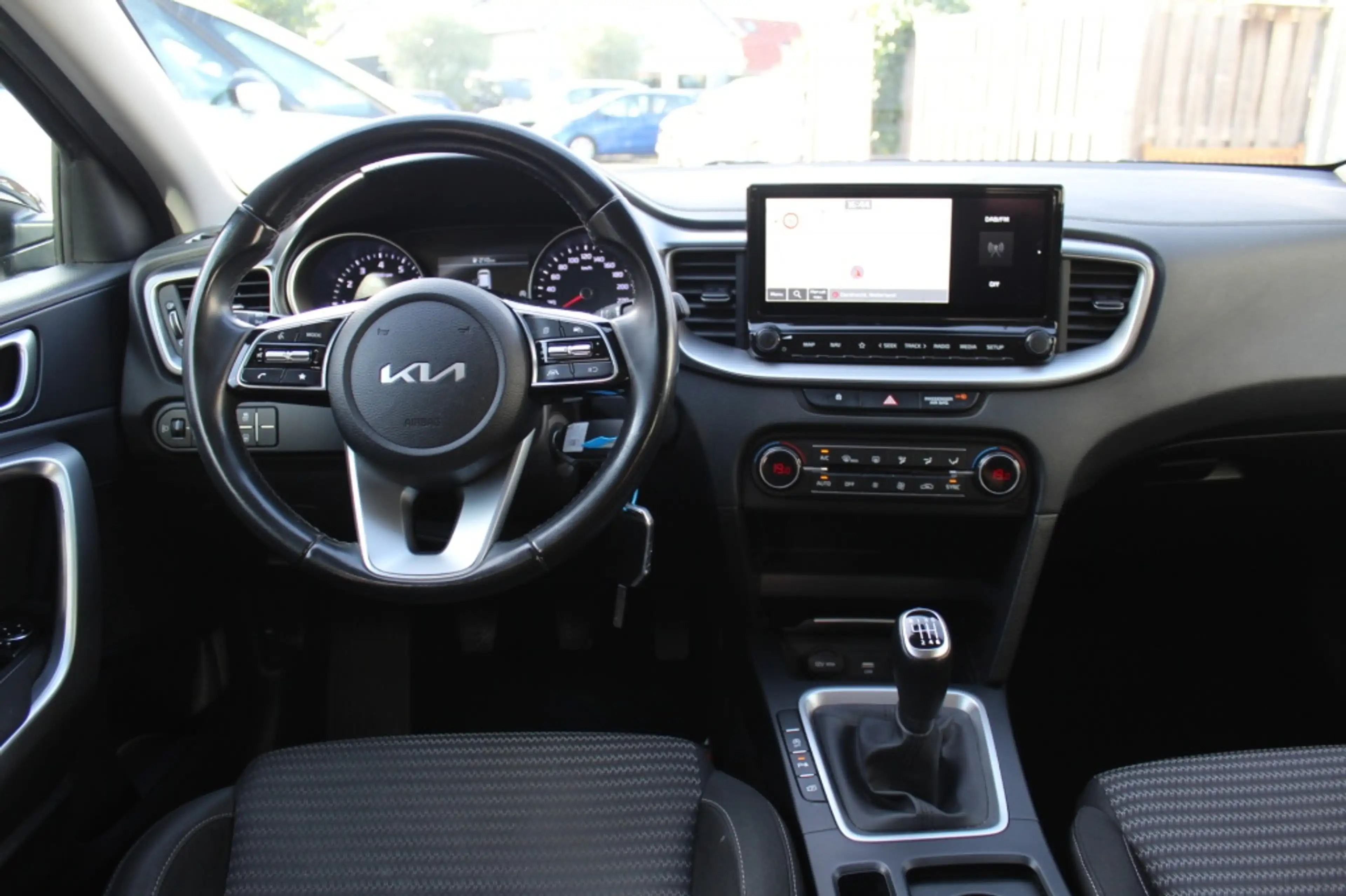Kia Ceed SW / cee'd SW Sportswagon 1.5 T-GDi DynamicLine — photo 15