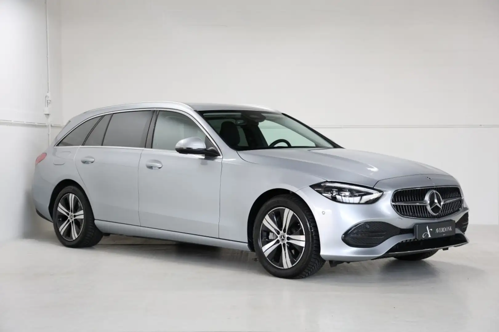 Mercedes-Benz C 300 Estate 300 e Luxury Line NAP/Trekhaak/Cam/Nieuw mo Grijs - 1