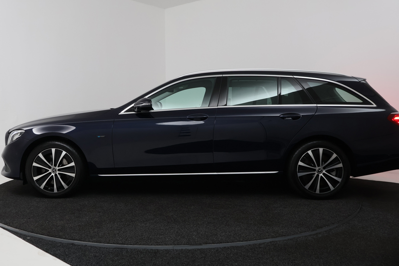 Mercedes-Benz E 300 Estate de Advantage (TREKHAAK, STOELVERWARMING, SF — photo 2