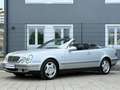 Mercedes-Benz CLK 320 ELEGANCE/Automatik/Klima/PDC/1 Hand /TOP Grau - thumbnail 1