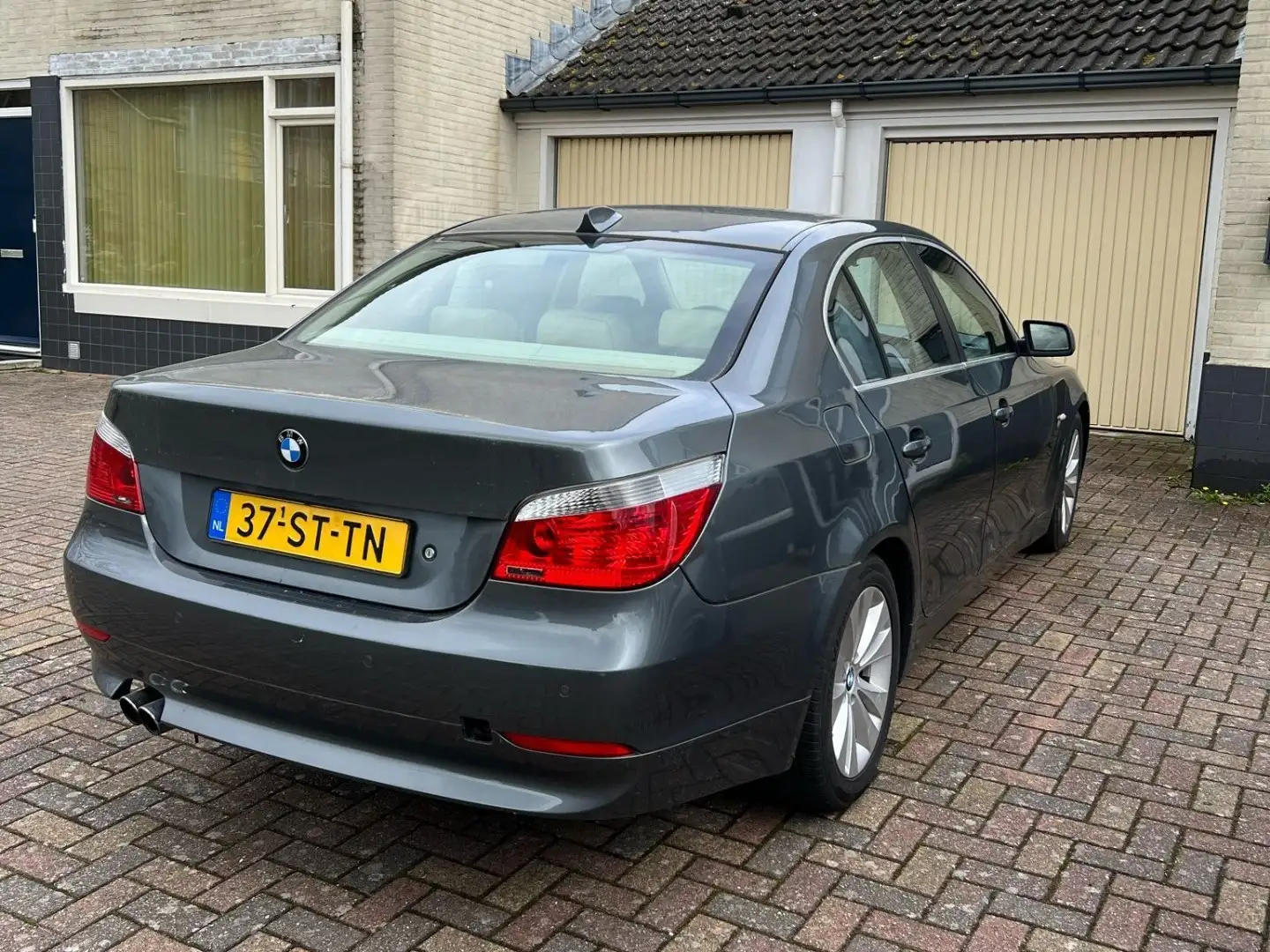 BMW 550 550i High Executive Szürke - 2