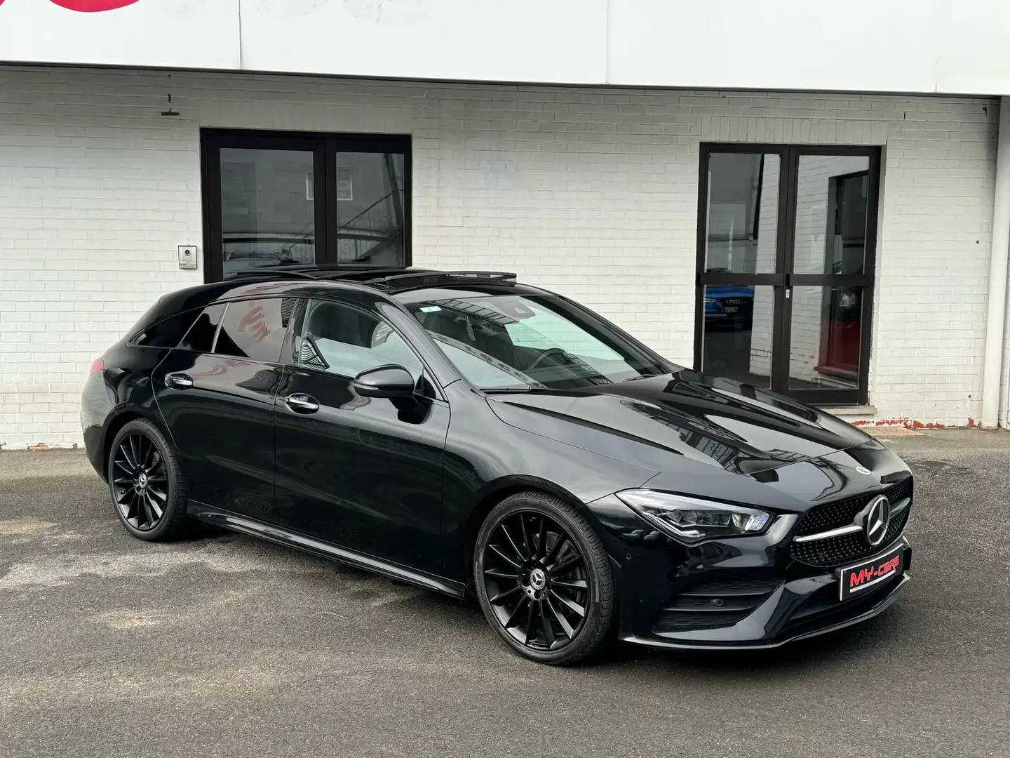 Mercedes-Benz CLA 200 CLA 200 D PACK AMG  PANO GPS CUIR BLACK ÉDITION Noir - 2