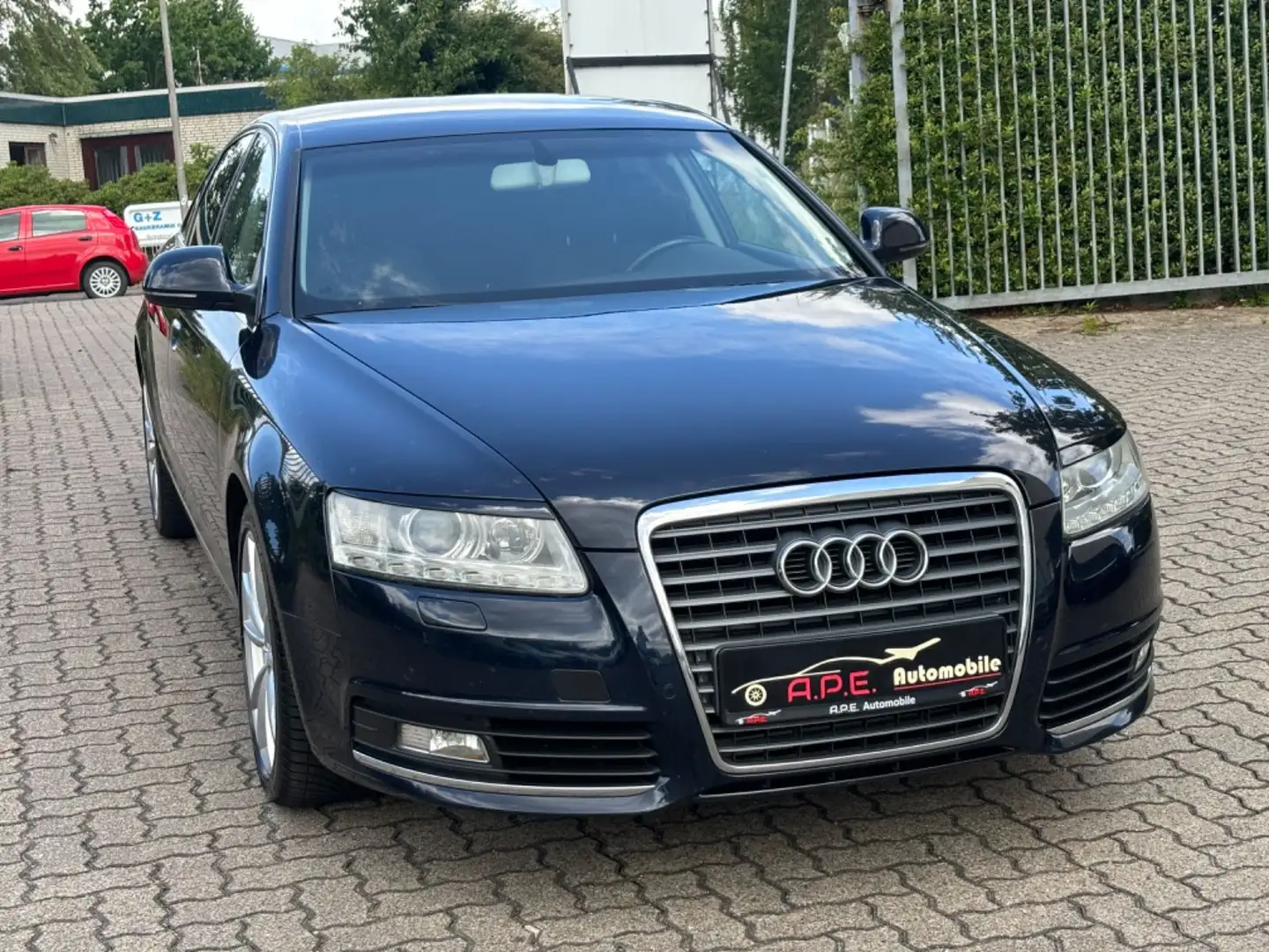 Audi A6 Lim. 2.8 FSI Facelift TÜV/AU NEU Blau - 1