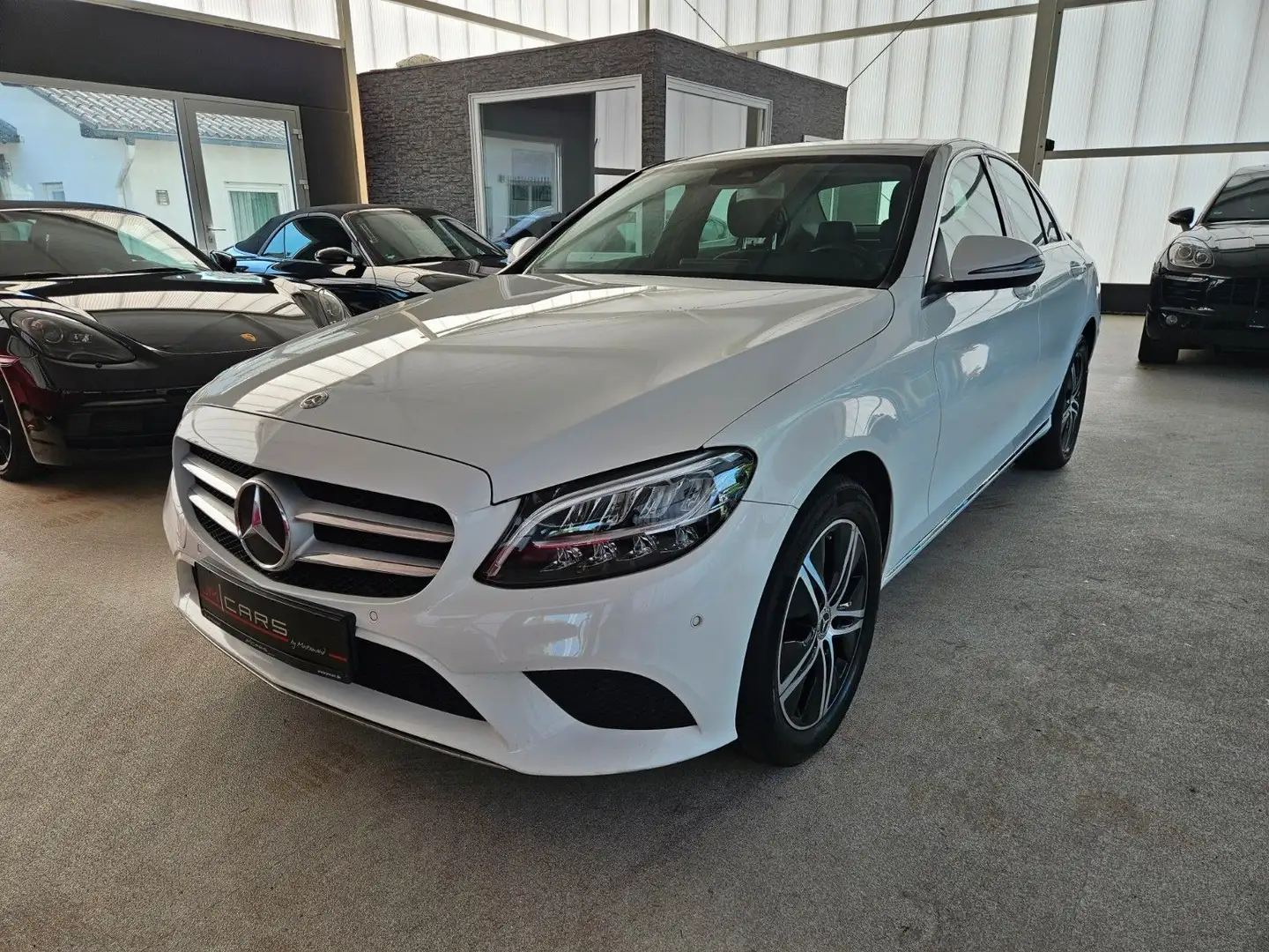 Mercedes-Benz C 220 d 4Matic Avantgarde Wit - 1