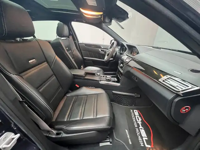 Mercedes-Benz E-Class view 13