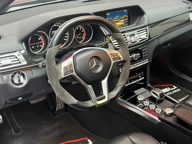 Mercedes-Benz E-Class view 8