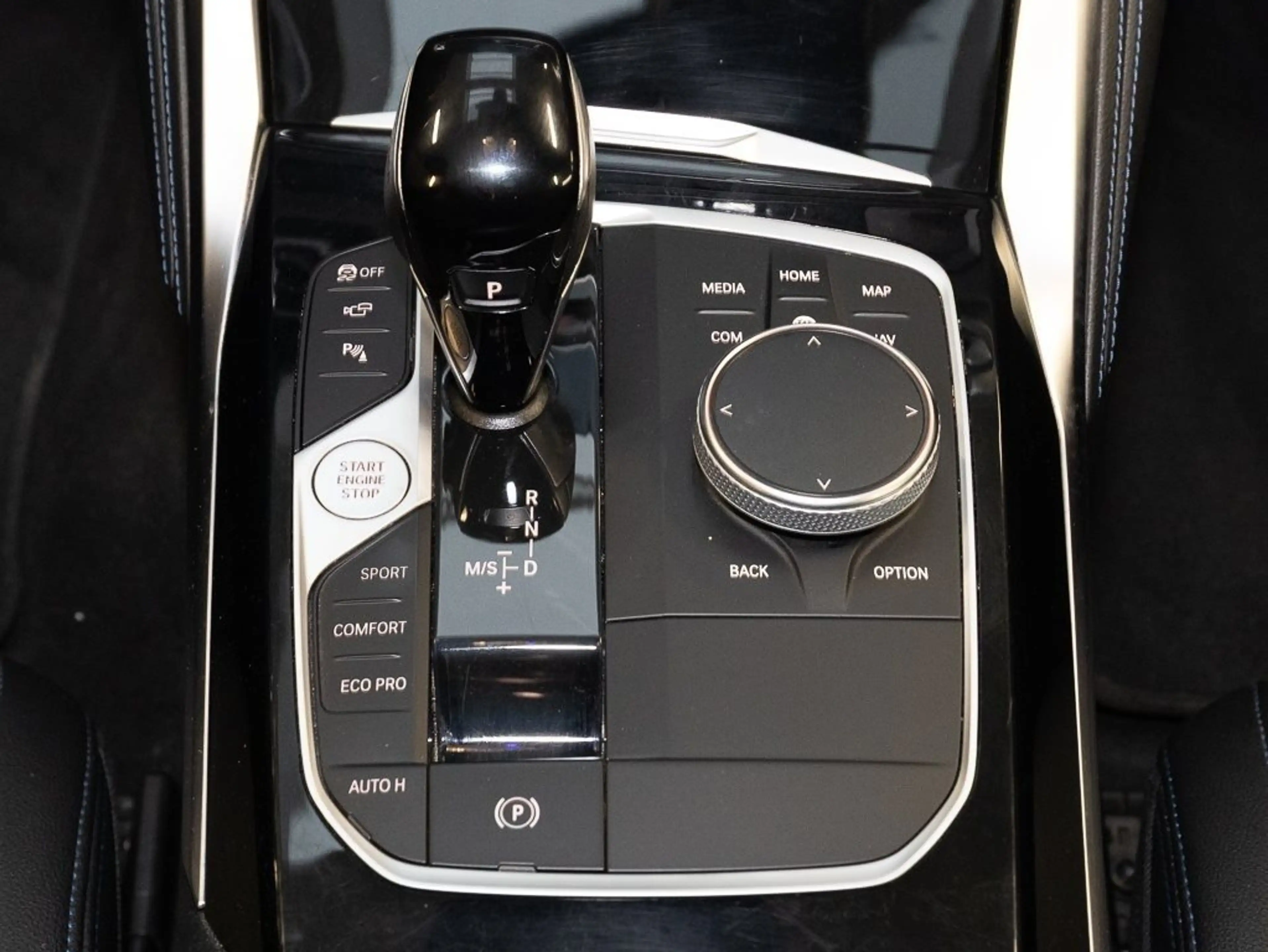 BMW 440 M440i xDrive Gran Coupé M Sport HUD ACC RFK LED — photo 9