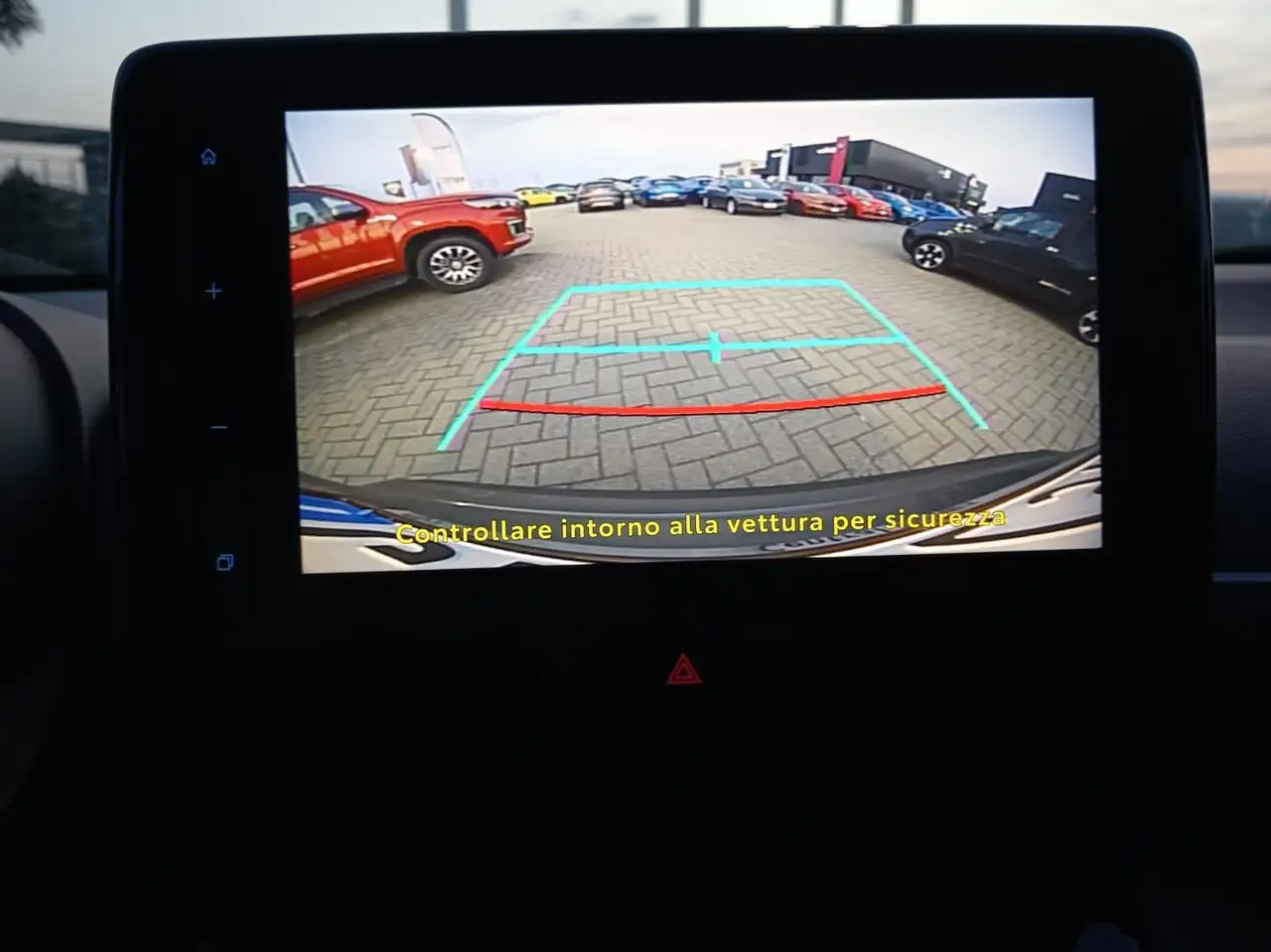 Toyota Yaris Cross 1.5H (116 CV) E-CVT Lounge AWD-i, миниатюра 14