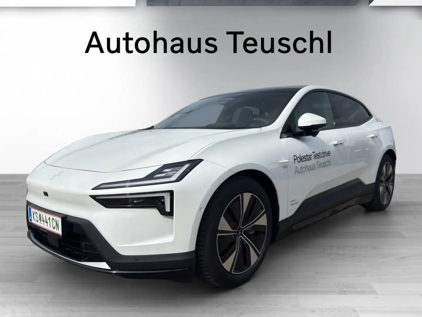 Polestar 4 Polestar 4 Coupe Long range Dual motor - Plus Weiß - 1