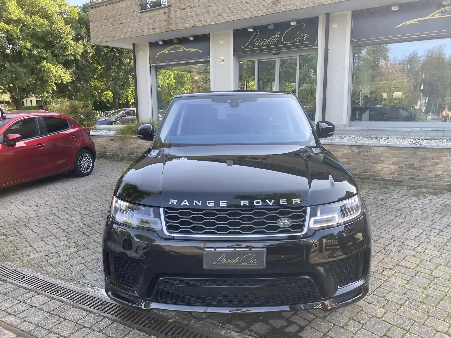 Land Rover Range Rover Sport 3.0 tdV6 HSE auto Nero - 2
