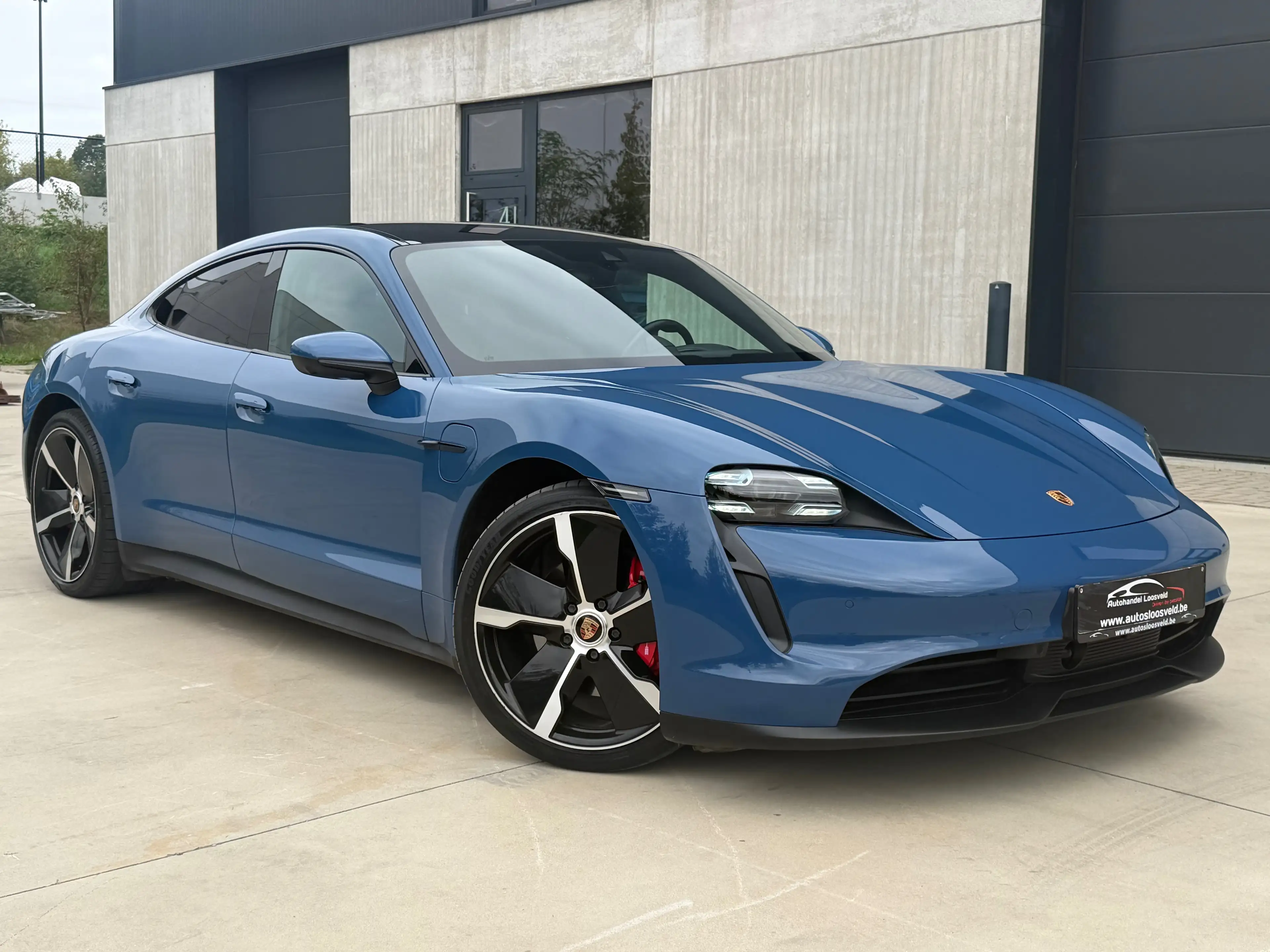 Porsche Taycan 93.4 kWh Taycan 4S Pano BOSE SportChrono Luchtvering €48.750+BTW