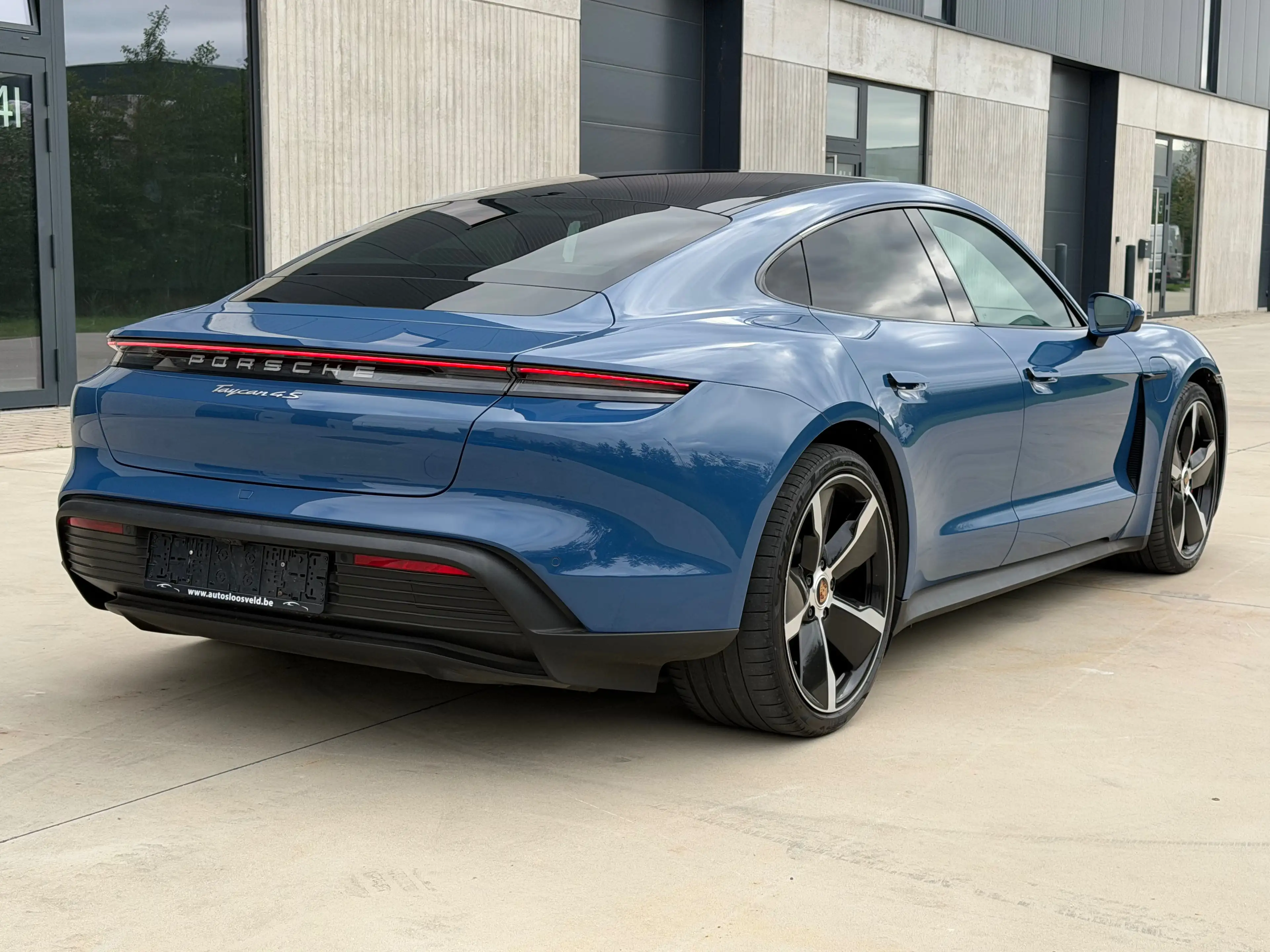 Porsche Taycan 93.4 kWh Taycan 4S Pano BOSE SportChrono Luchtvering €48.750+BTW — photo 4