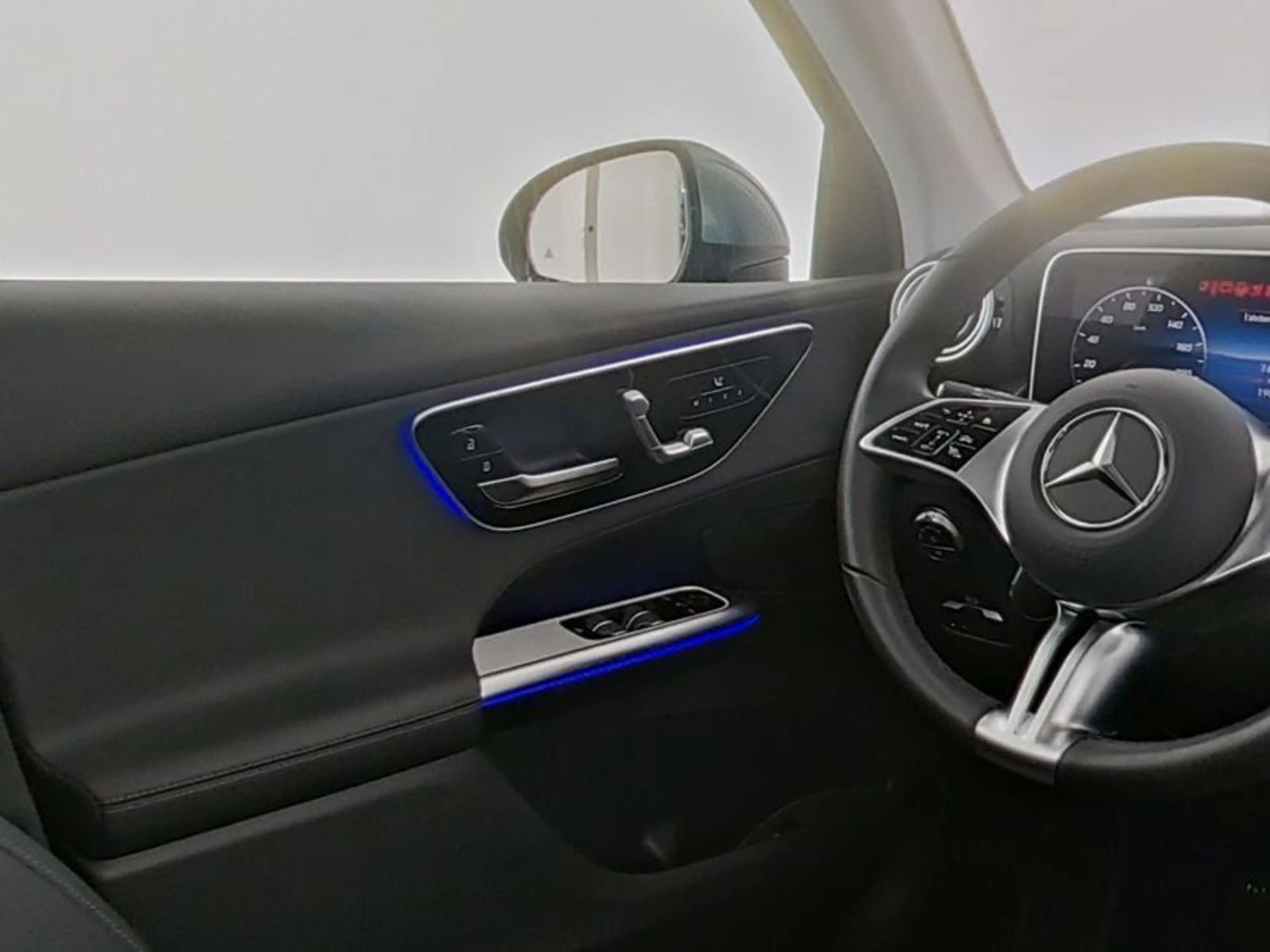Mercedes-Benz GLC 300 de 4M Avantgarde-Plus/AHK/Panorama — photo 9