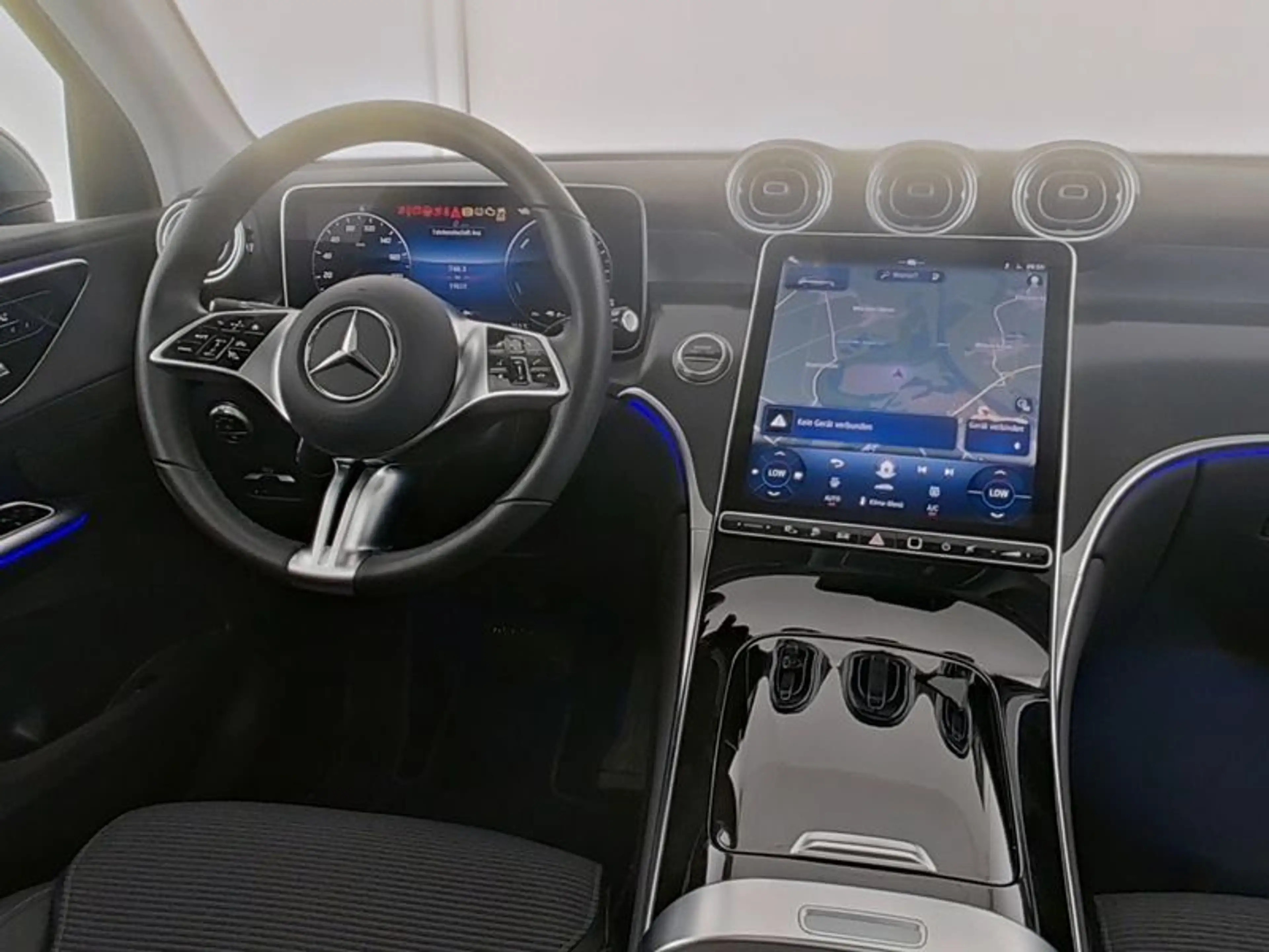 Mercedes-Benz GLC 300 de 4M Avantgarde-Plus/AHK/Panorama — photo 5