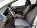 Hyundai i20 1,25 Go Blanc - thumbnail 8