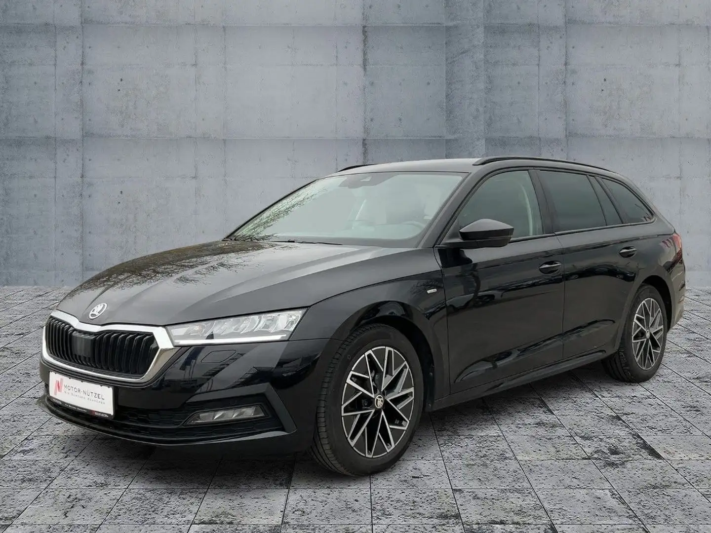 Skoda Octavia Combi 2.0 TDI CLEVER LED+NAV+SHZ+RFK+GRA Schwarz - 2