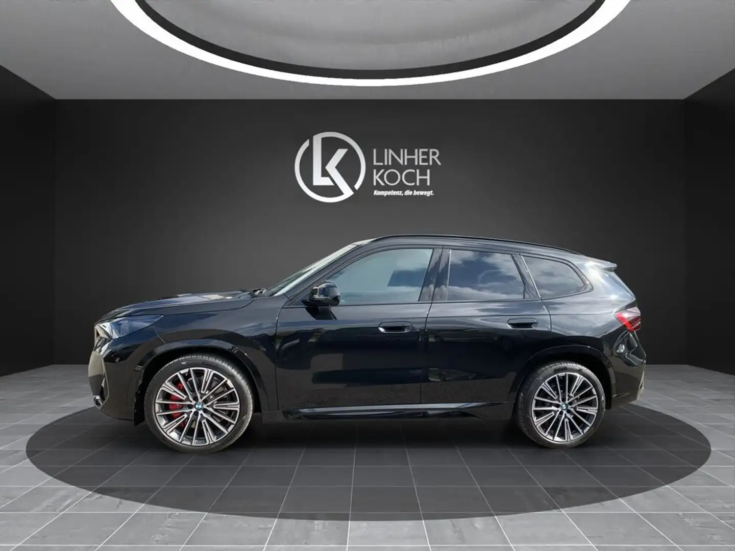 BMW X1 23 d xDrive ''MPAKETPRO+PANO+MEMORY'' Schwarz - 2