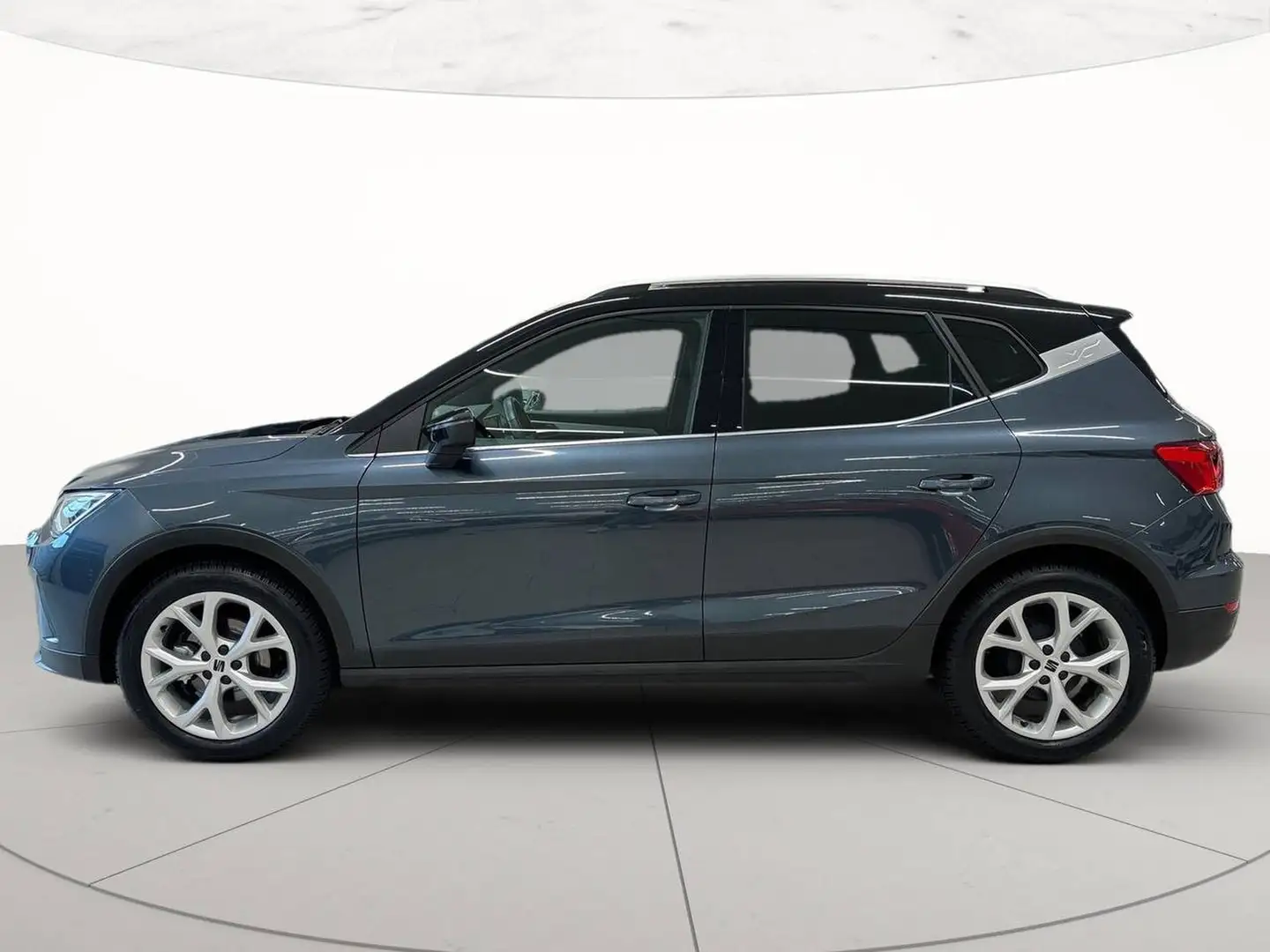 SEAT Arona 1.0 ecotsi fr 95cv Nero - 2