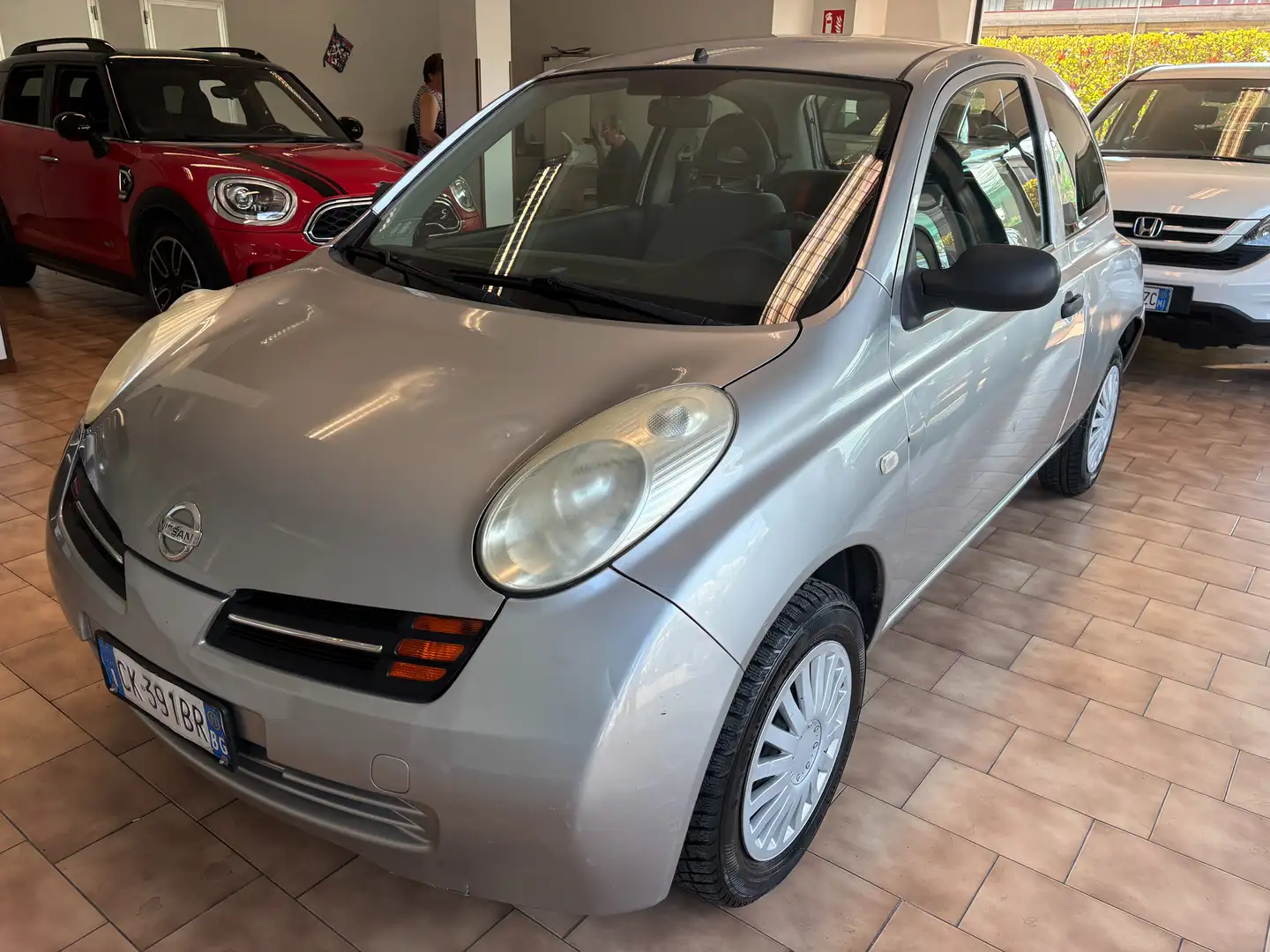 Nissan Micra 3p 1.0 Visia*NEOPATENTATI Grigio - 1