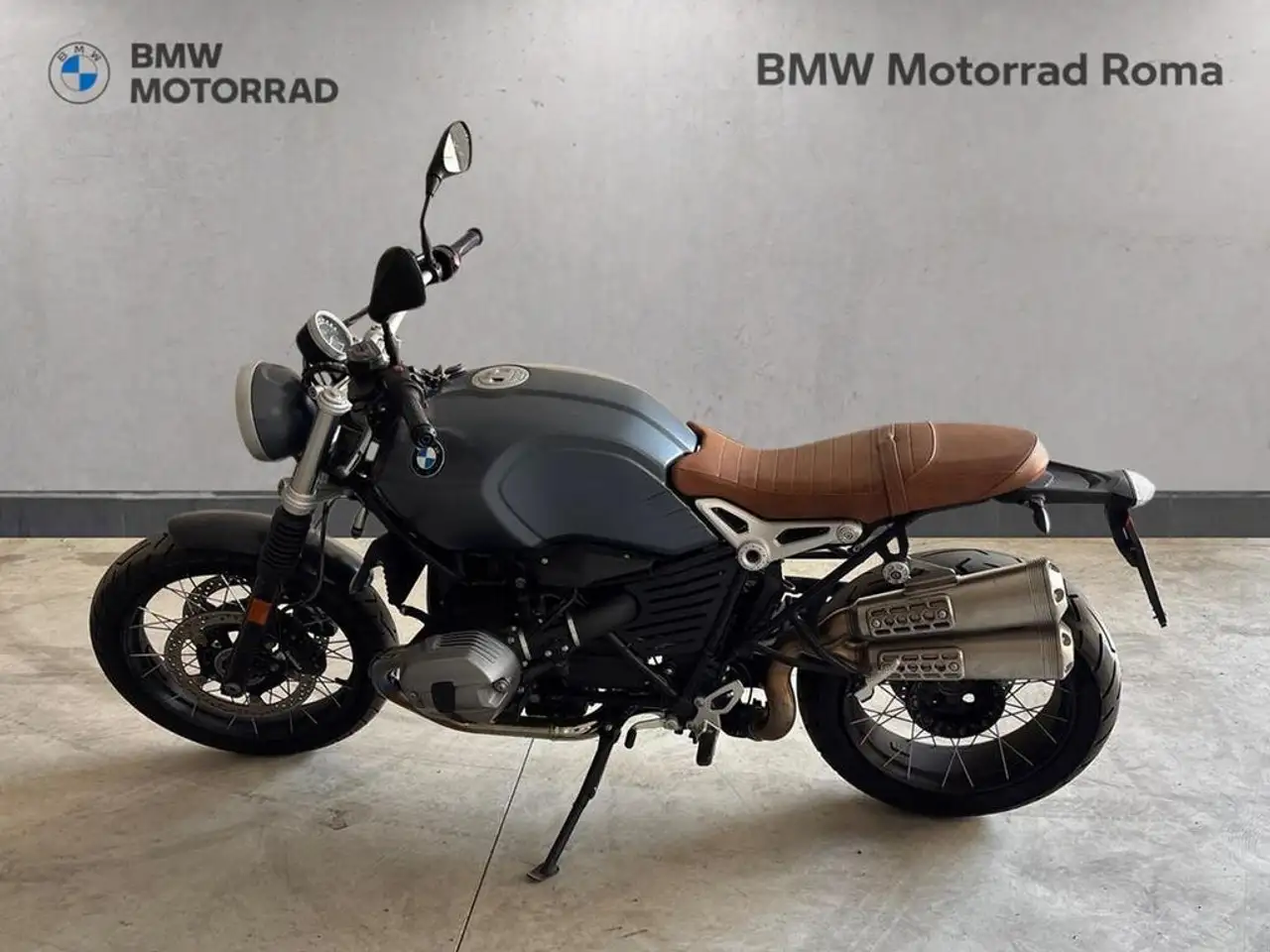 BMW R nineT