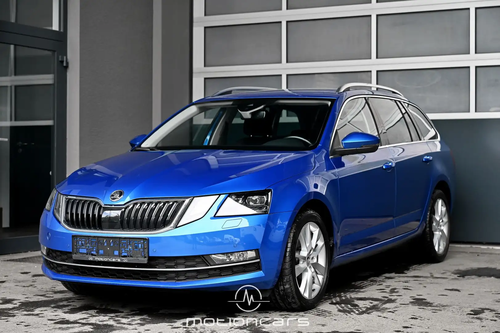Skoda Octavia 1.6 TDI DPF Style DSG Pickerl NEU Blau - 1