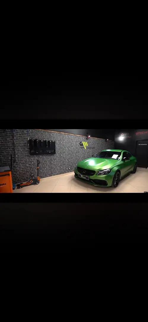 Mercedes-Benz C 63 AMG Coupe S auto - 1