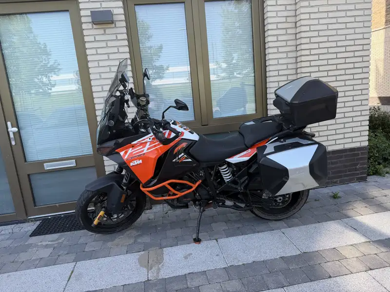 KTM 1290 SUPER ADVENTURE